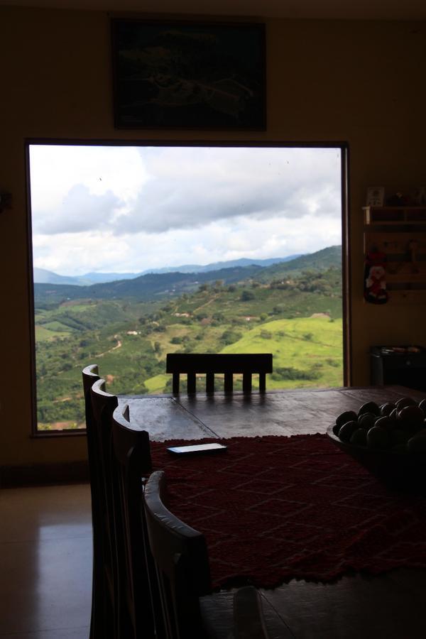 Sitio Girassol Albergue Caconde Exterior foto